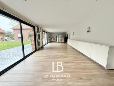 Maison - 570 m² - 16 pièces