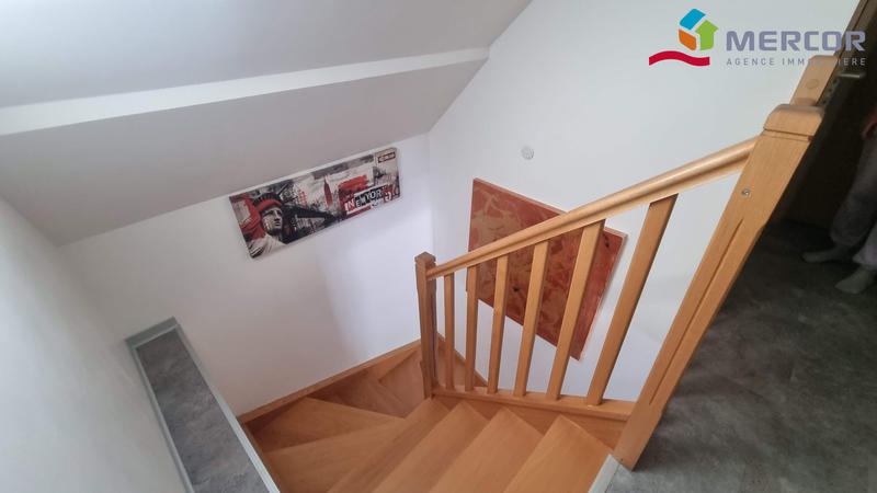 Duplex - 92 m² - 4 pièces