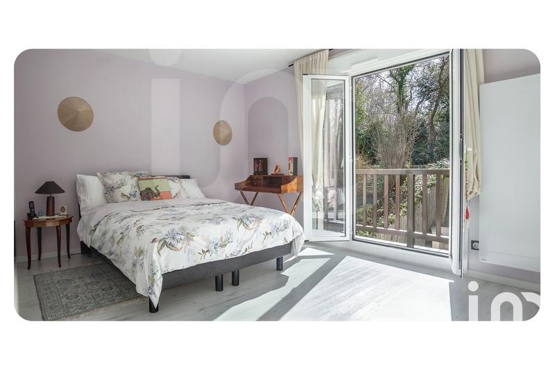 Maison - 184 m² - 7 pièces