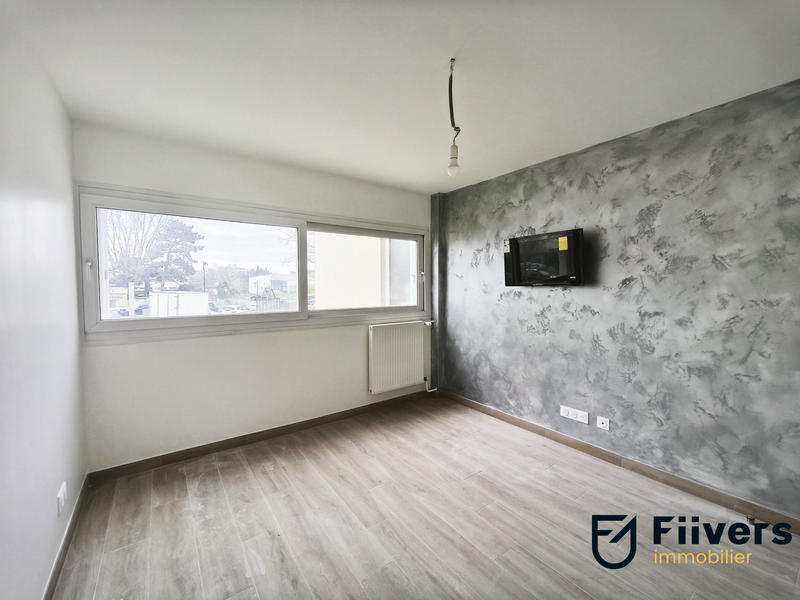 Appartement - 84 m² - 5 pièces