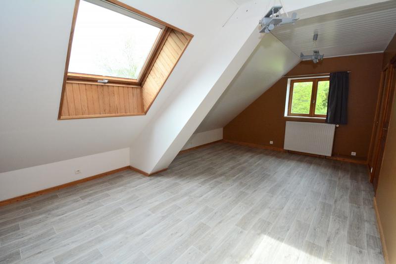 Maison - 195 m² - 6 pièces