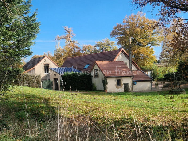 Moulin - 166 m² - 1 pièce