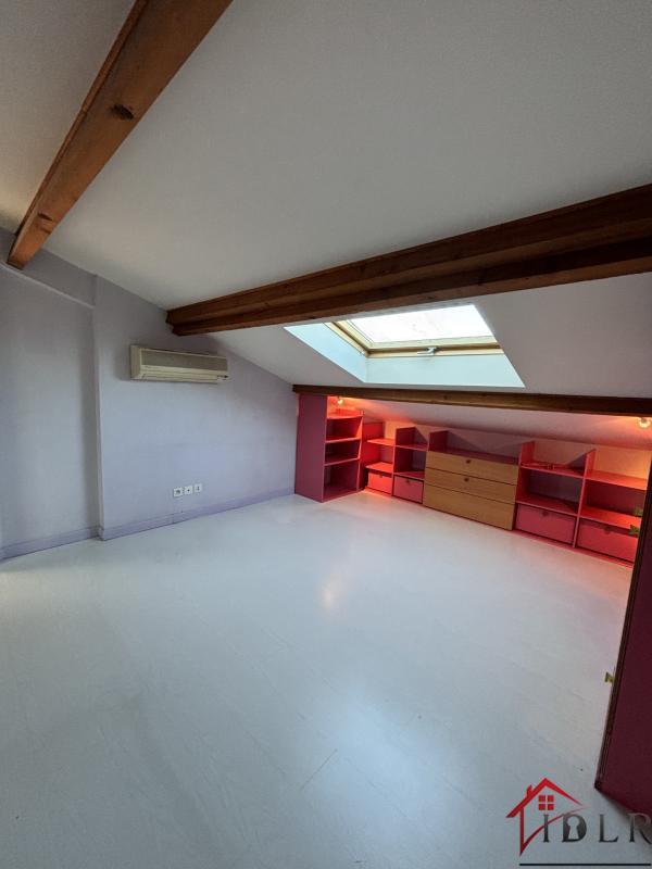 Duplex - 187 m² - 6 pièces