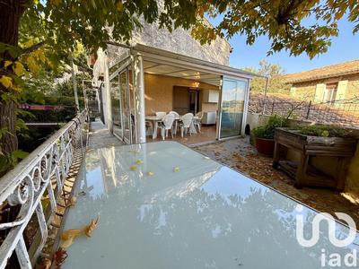 Maison - 176 m² - 7 pièces