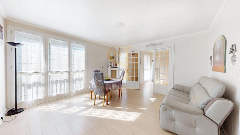 Appartement - 91 m² - 5 pièces