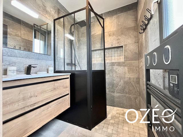 Villa - 142 m² - 6 pièces