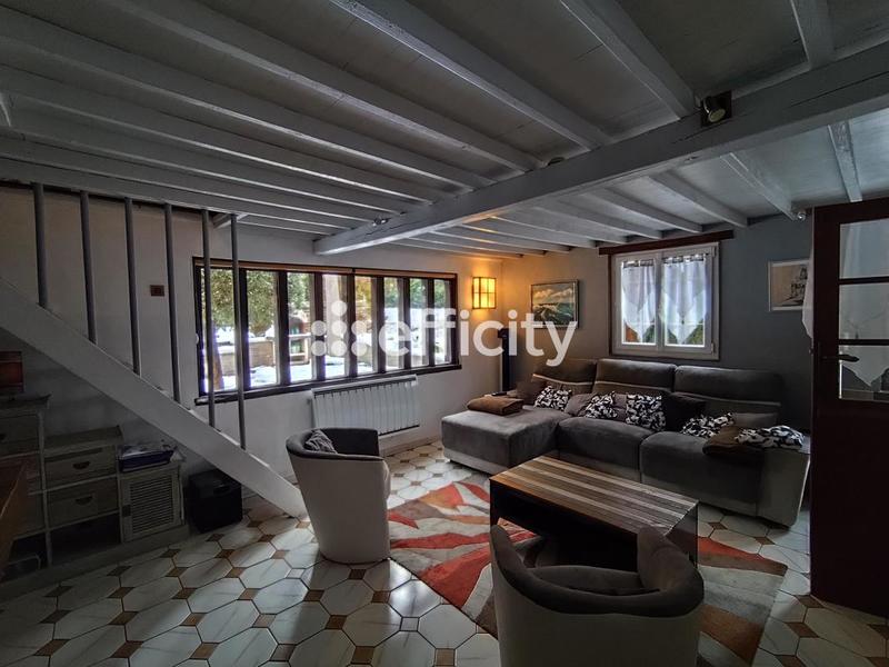 Maison - 125 m² - 7 pièces