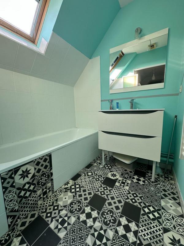 Maison de village - 84 m² - 4 pièces