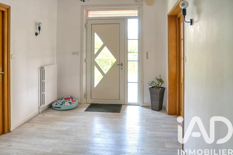 Maison - 226 m² - 8 pièces