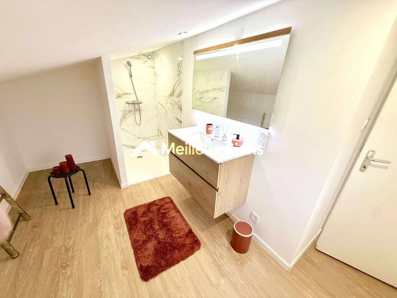 Villa - 200 m² - 7 pièces