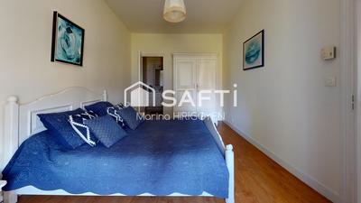 Maison - 215 m² - 6 pièces