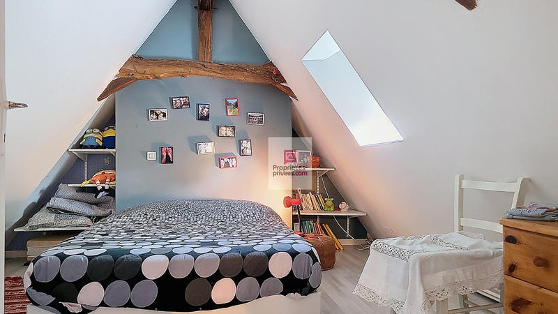 Maison - 121 m² - 7 pièces