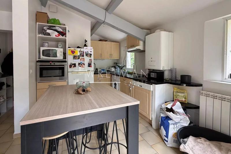 Villa - 199 m² - 10 pièces