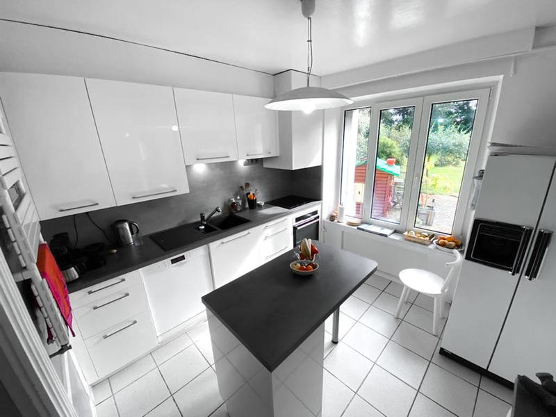 Maison - 120 m² - 6 pièces