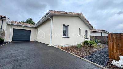 Maison - 78 m² - 4 pièces