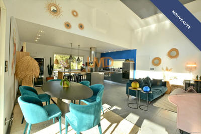 Propriété - 139 m² - 5 pièces