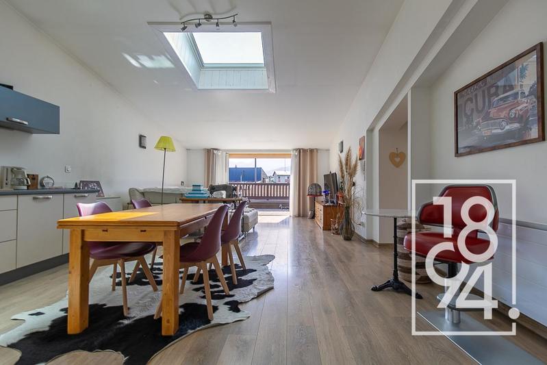 Appartement - 97 m² - 3 pièces