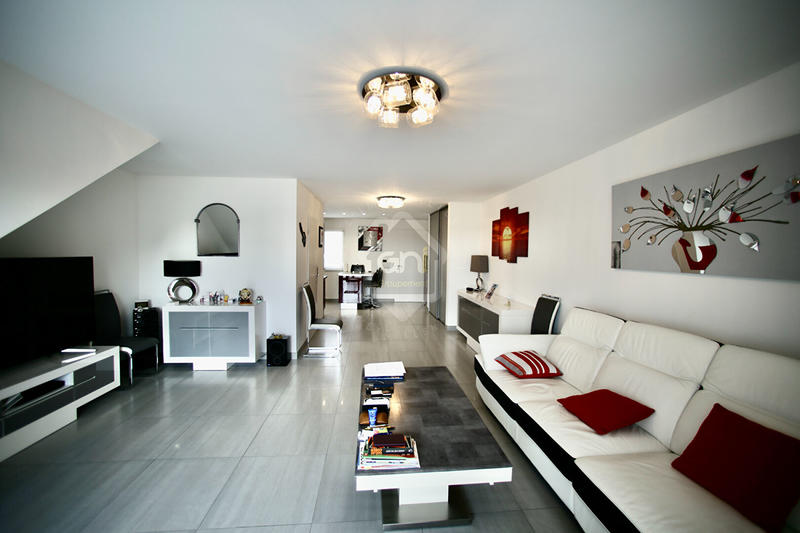 Maison - 127 m² - 4 pièces