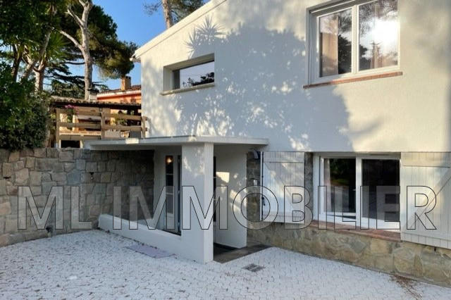 Villa - 170 m² - 6 pièces