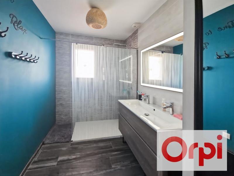 Maison - 93 m² - 4 pièces