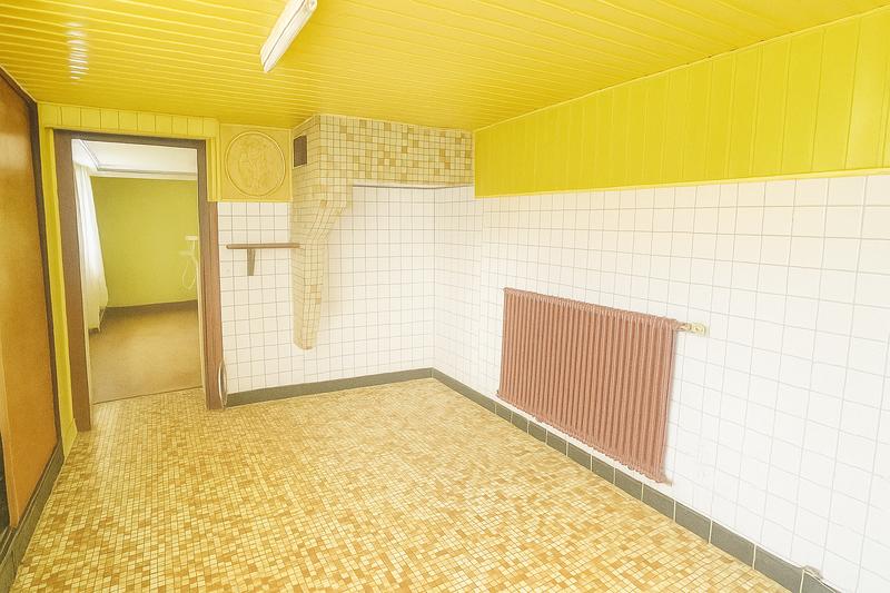 Maison - 99 m² - 6 pièces