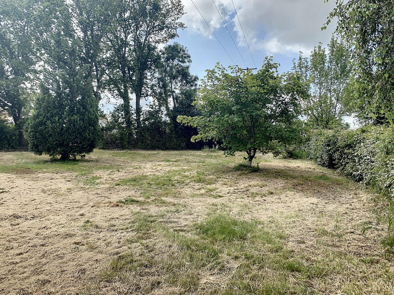 Terrain - 617 m²