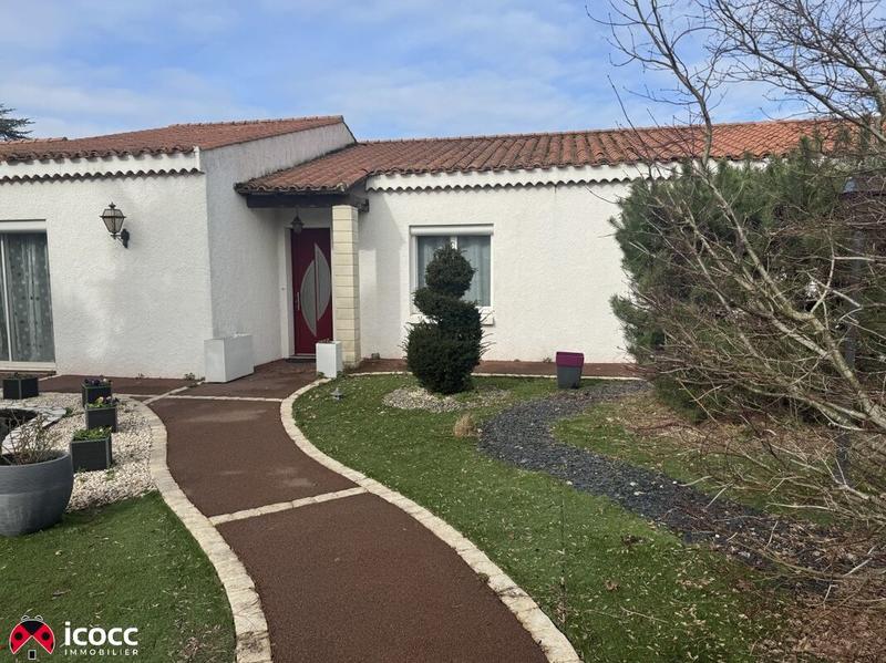 Maison - 138 m² - 5 pièces