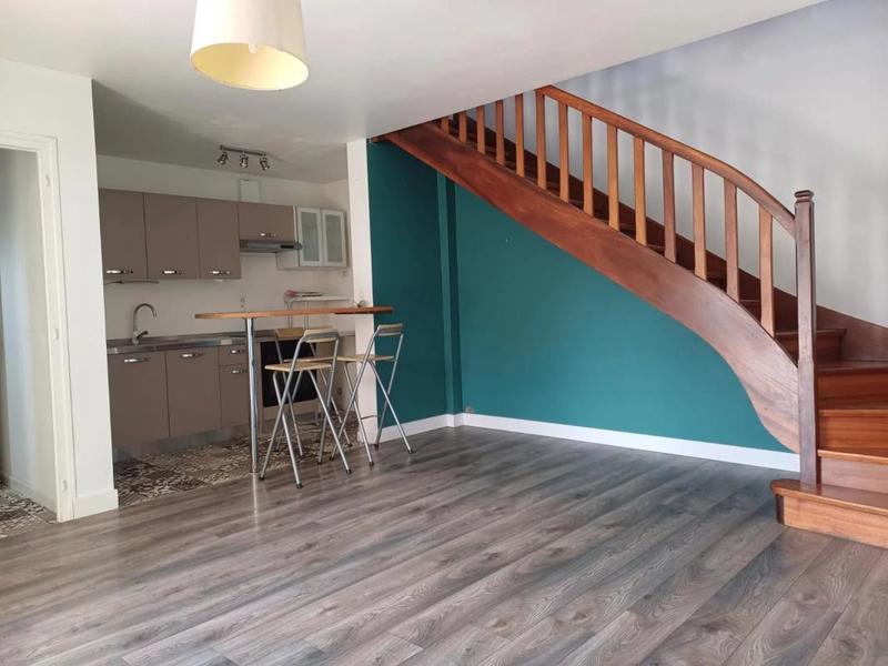 Maison - 84 m² - 4 pièces