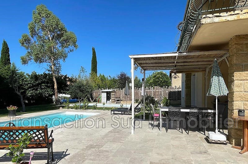 Local commercial - 235 m²