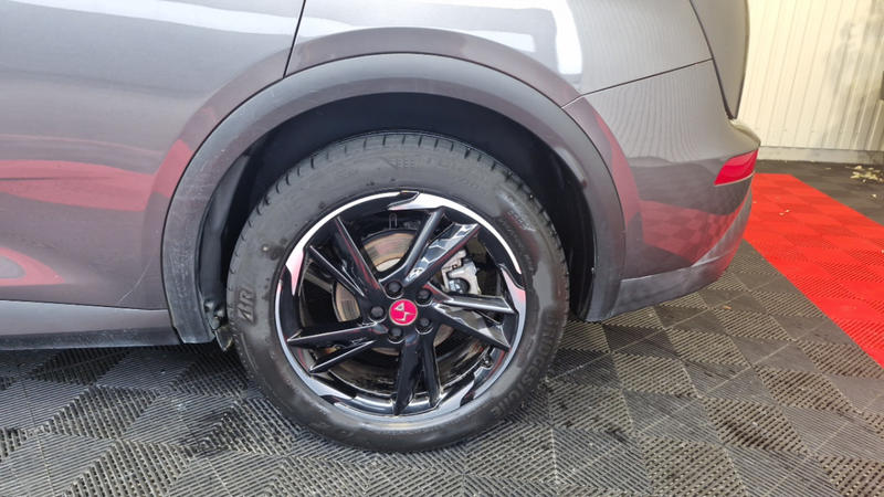 Ds Ds 7 Crossback Bluehdi 130 Eat8 Performance Line+