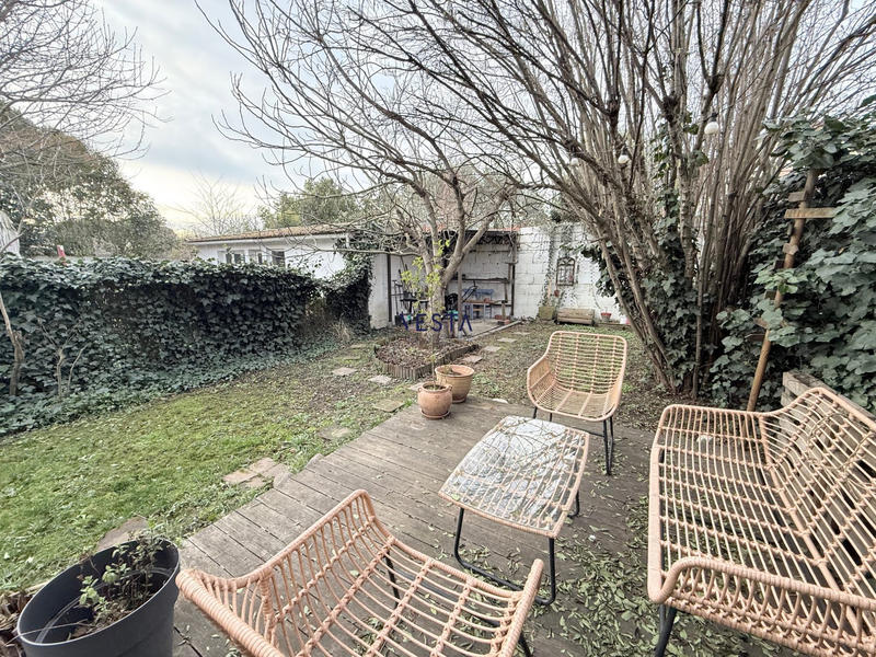 Appartement - 77 m² - 2 pièces