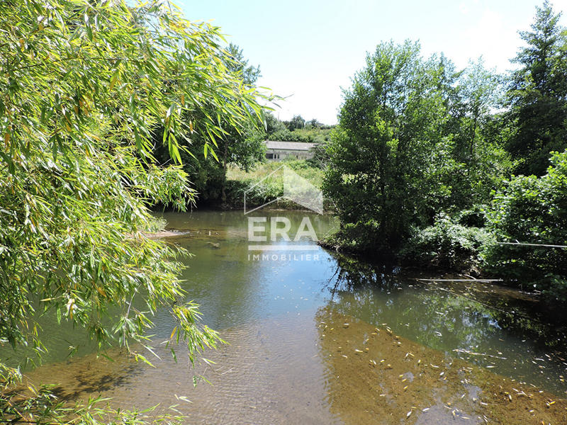 Maison - 558 m² - 20 pièces