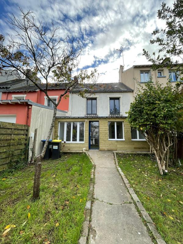 Maison - 105 m² - 6 pièces