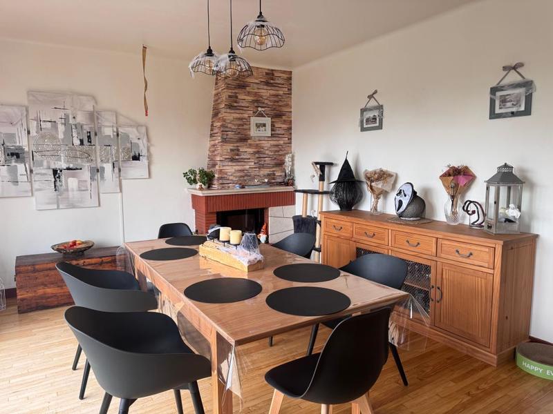 Maison - 146 m² - 7 pièces