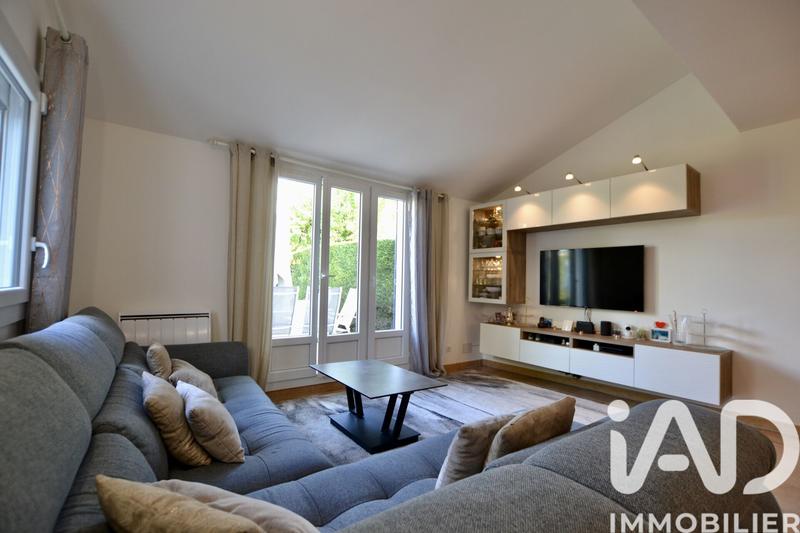 Maison - 90 m² - 6 pièces