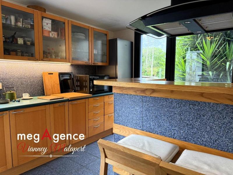 Maison d'architecte - 247 m² - 8 pièces