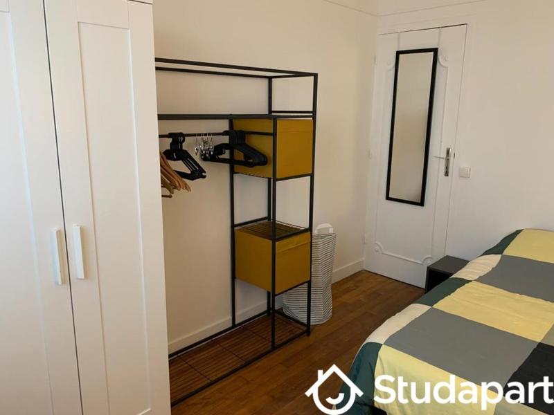 Chambre - 15 m² - 1 pièce