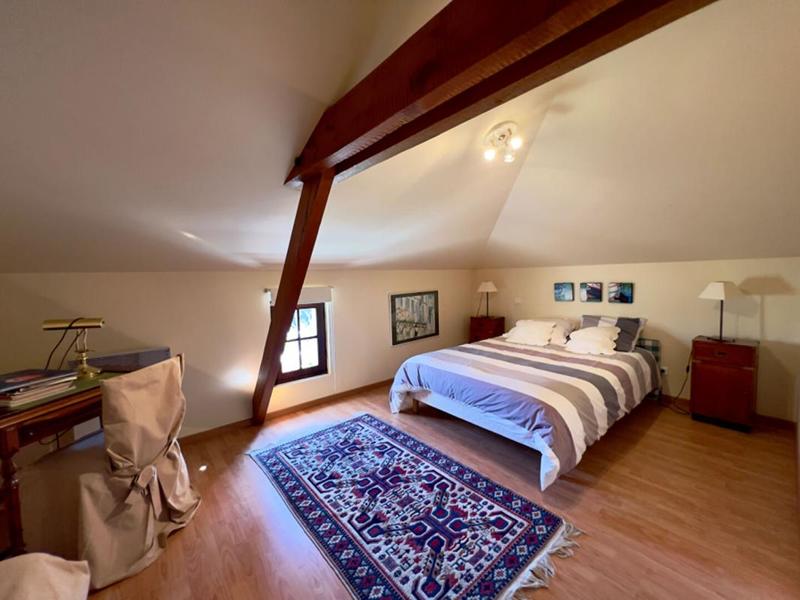 Maison - 206 m² - 7 pièces