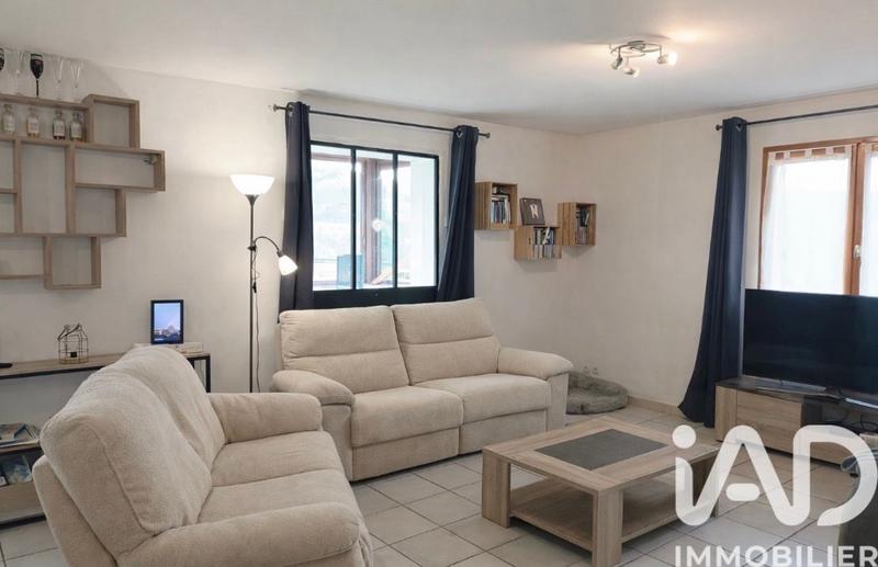 Maison - 157 m² - 7 pièces