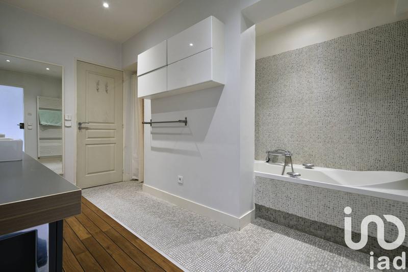 Appartement - 152 m² - 6 pièces