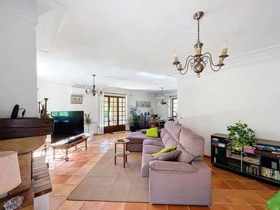 Maison - 160 m² - 2 pièces