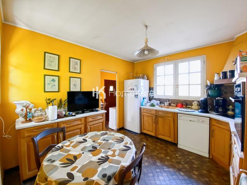 Maison traditionnelle - 105 m² - 4 pièces