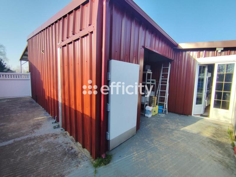 Entrepôt - 208 m² - 5 pièces