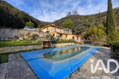 Maison - 137 m² - 5 pièces