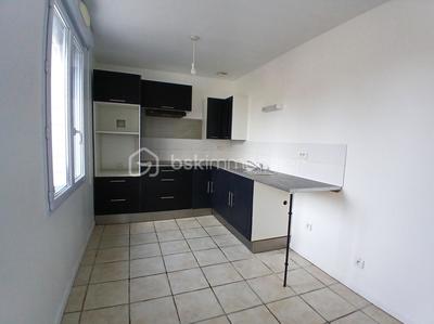 Maison - 70 m² - 5 pièces