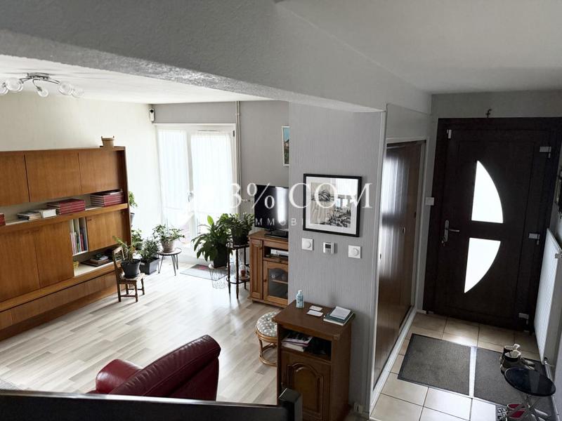 Maison - 107 m² - 6 pièces