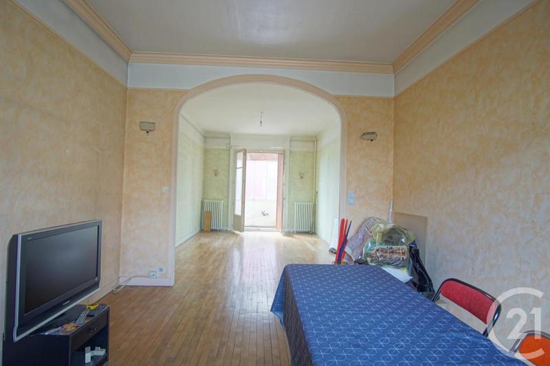 Pavillon - 150 m² - 7 pièces