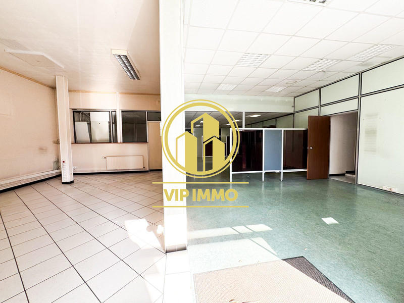 Local commercial - 300 m²