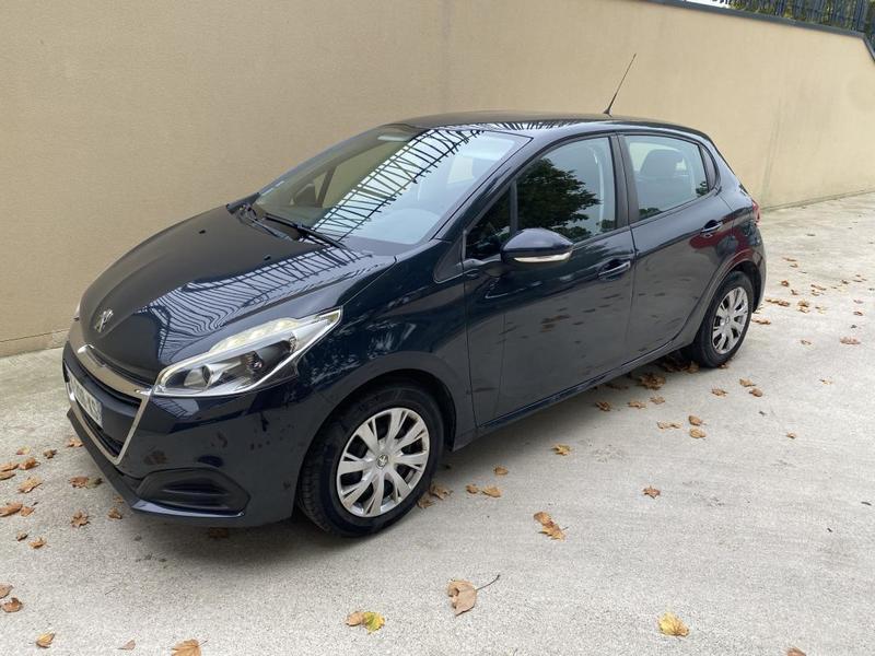 Peugeot 208 1.0 pack Clim ✅✅✅