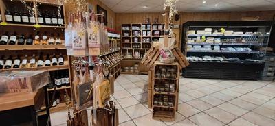 Local commercial - 113 m² - 2 pièces